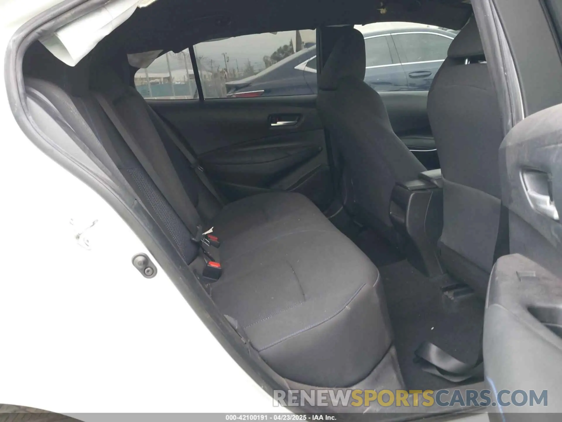 8 Photograph of a damaged car 5YFS4MCE8MP077285 TOYOTA COROLLA 2021
