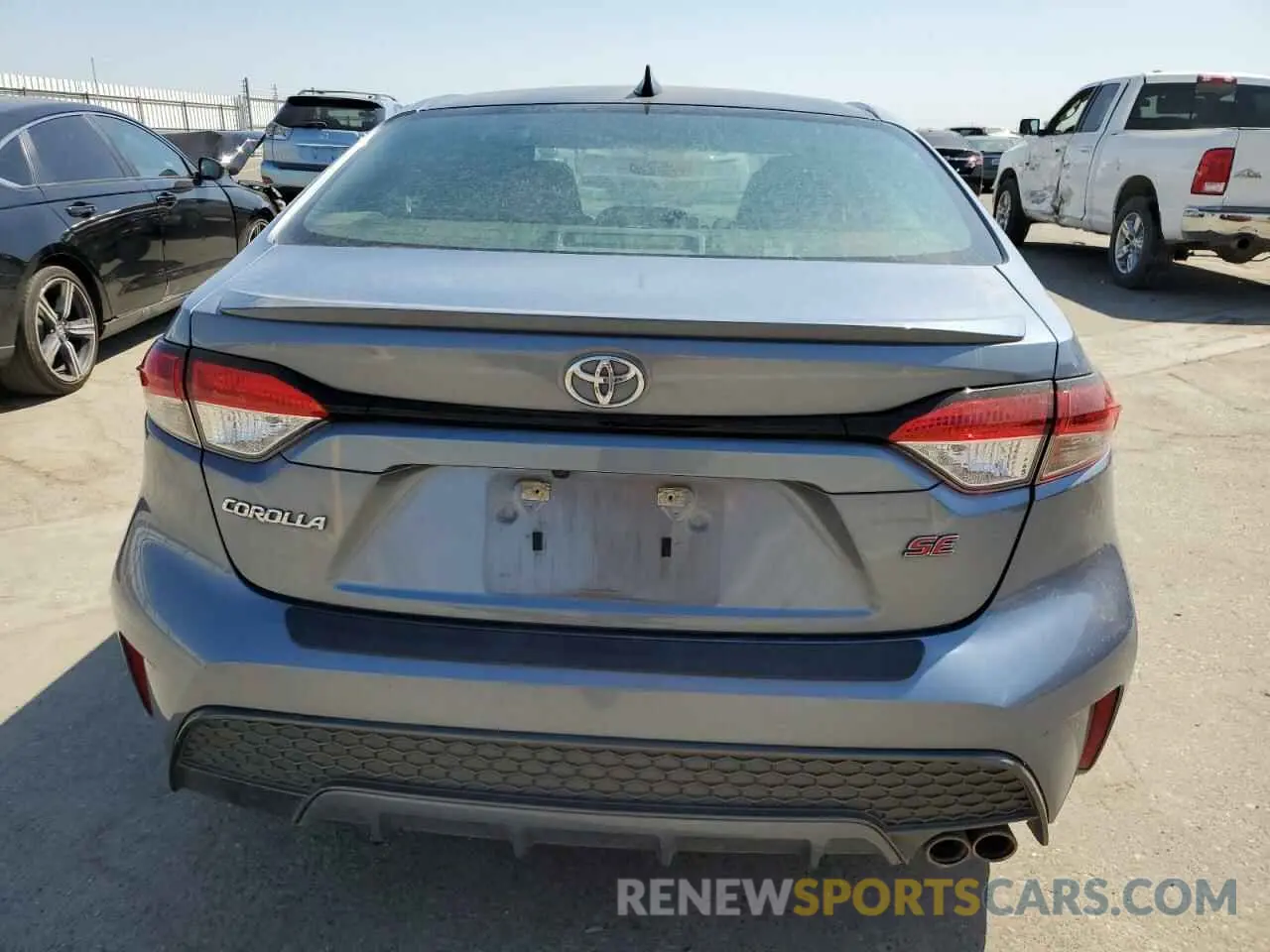 6 Photograph of a damaged car 5YFS4MCE8MP090117 TOYOTA COROLLA 2021