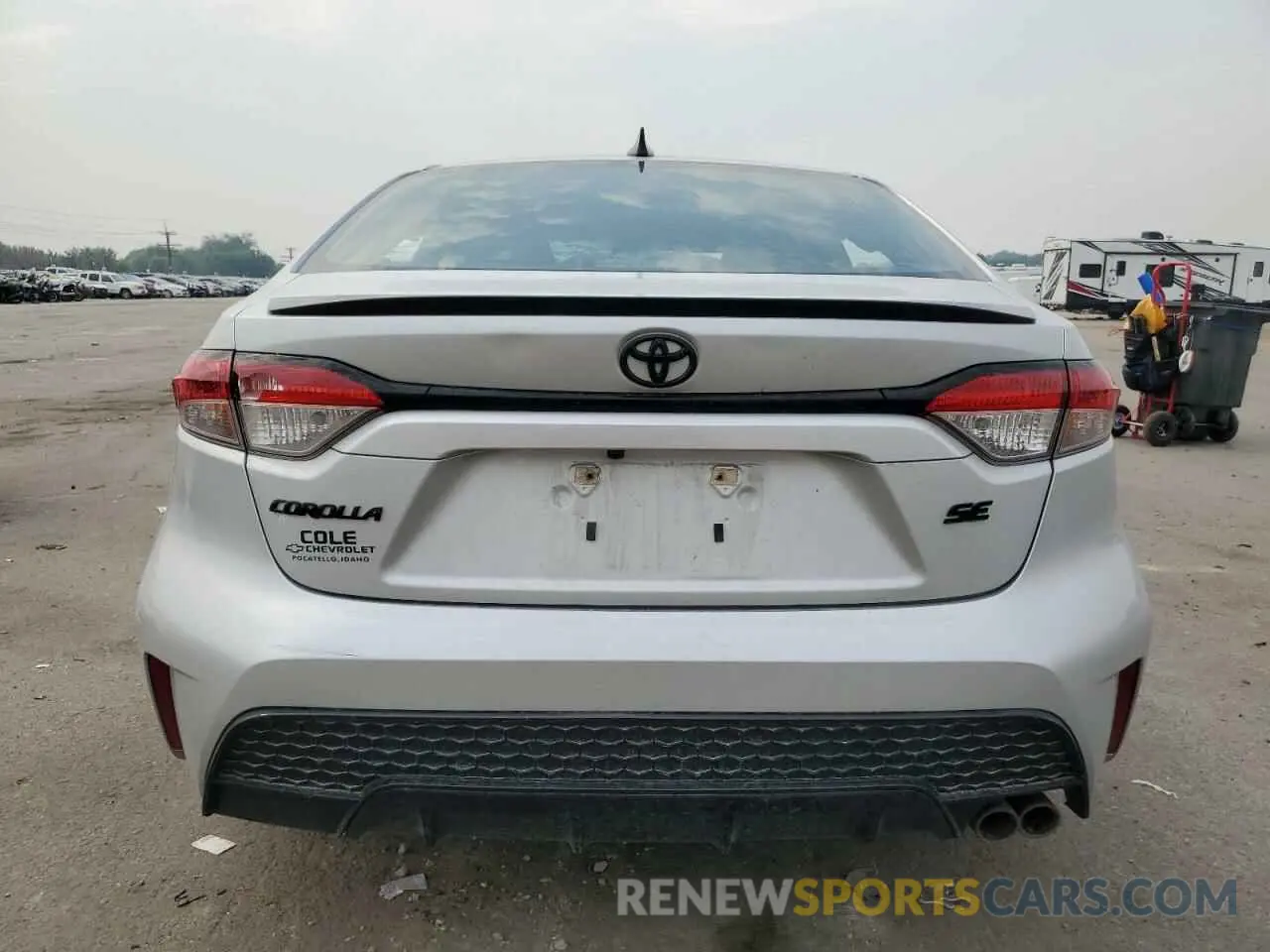 6 Photograph of a damaged car 5YFS4MCE9MP061256 TOYOTA COROLLA 2021