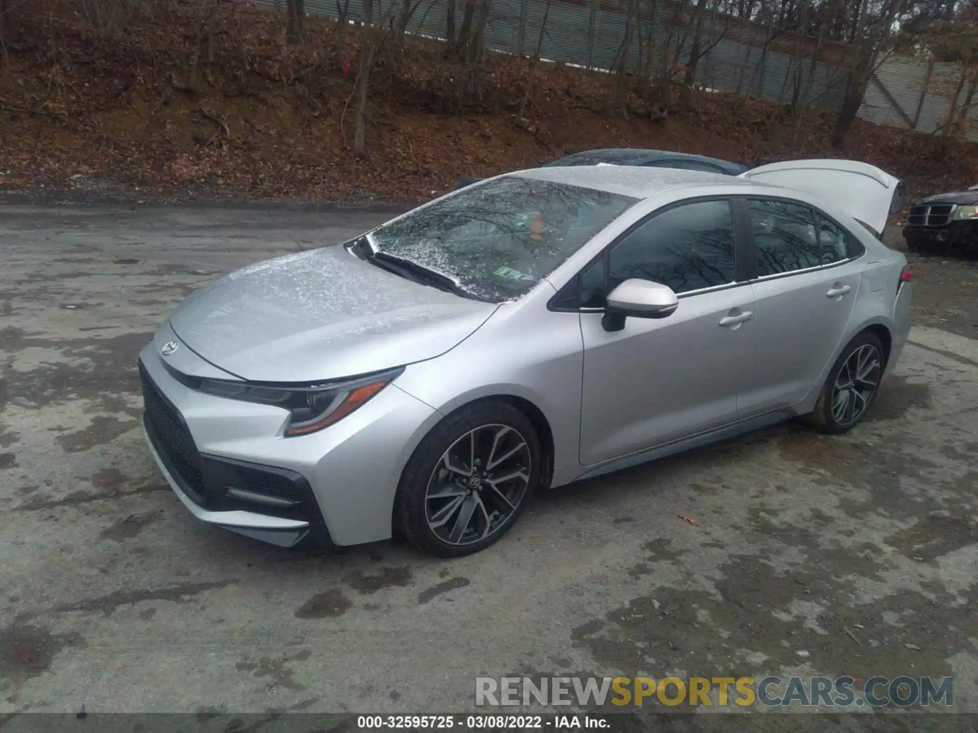 2 Photograph of a damaged car 5YFS4MCE9MP061998 TOYOTA COROLLA 2021