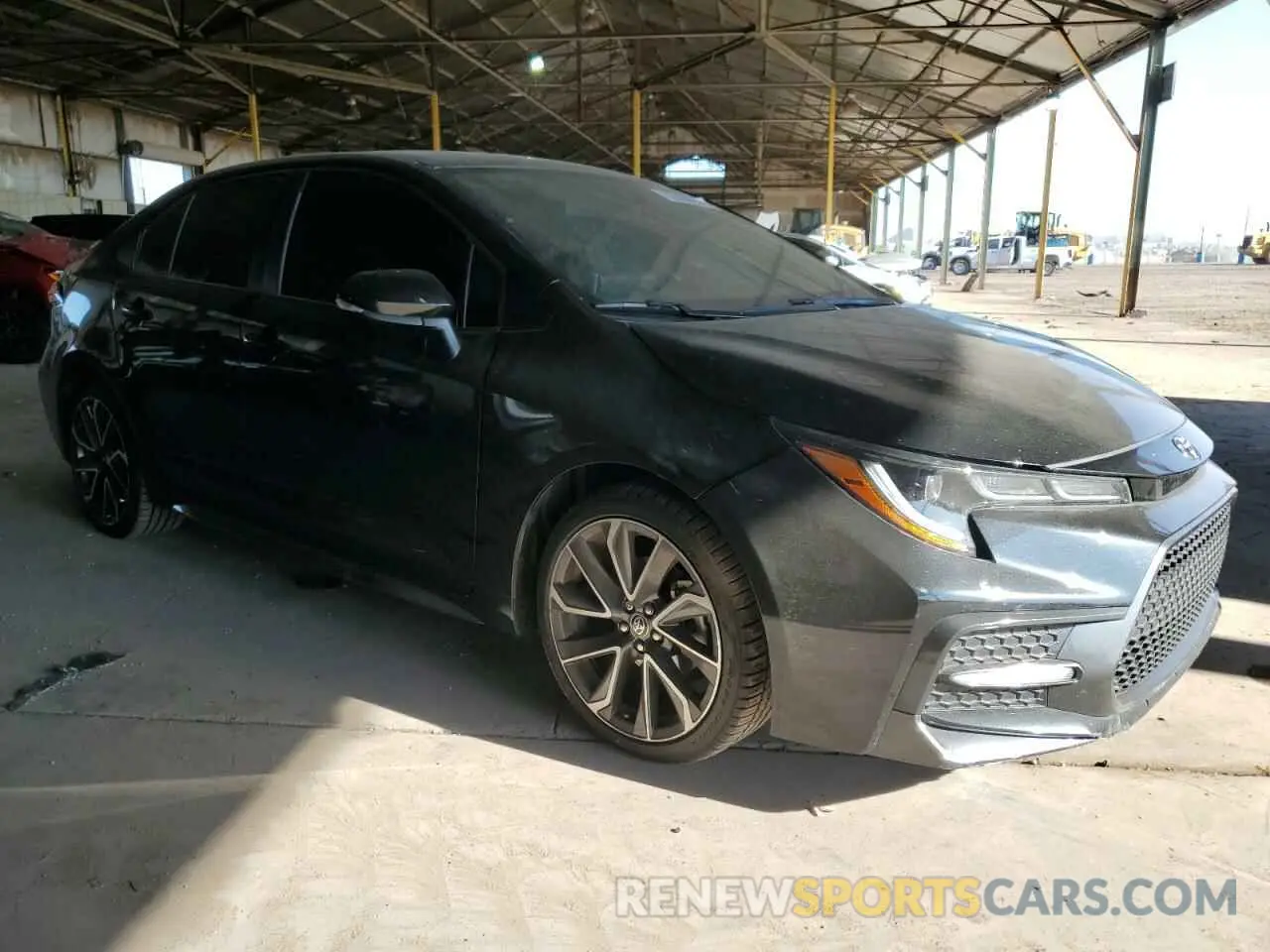 4 Photograph of a damaged car 5YFS4MCE9MP085704 TOYOTA COROLLA 2021