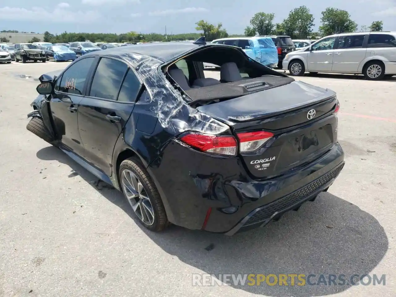 3 Photograph of a damaged car 5YFS4MCE9MP086433 TOYOTA COROLLA 2021