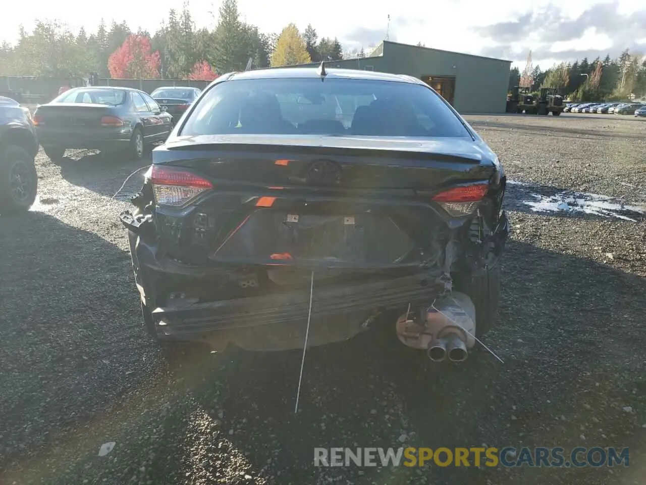 6 Photograph of a damaged car 5YFS4MCE9MP086903 TOYOTA COROLLA 2021