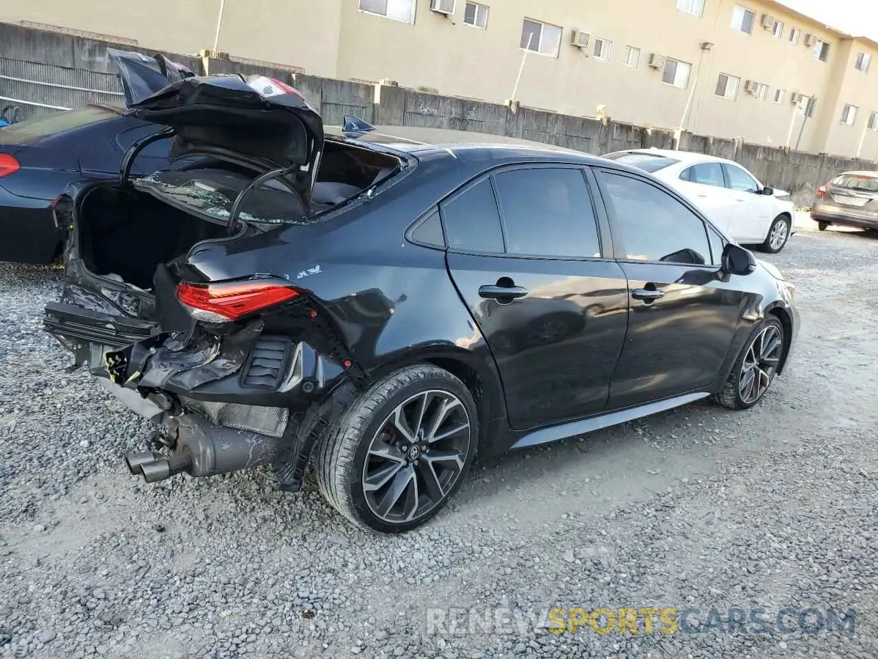 3 Photograph of a damaged car 5YFS4MCE9MP090692 TOYOTA COROLLA 2021