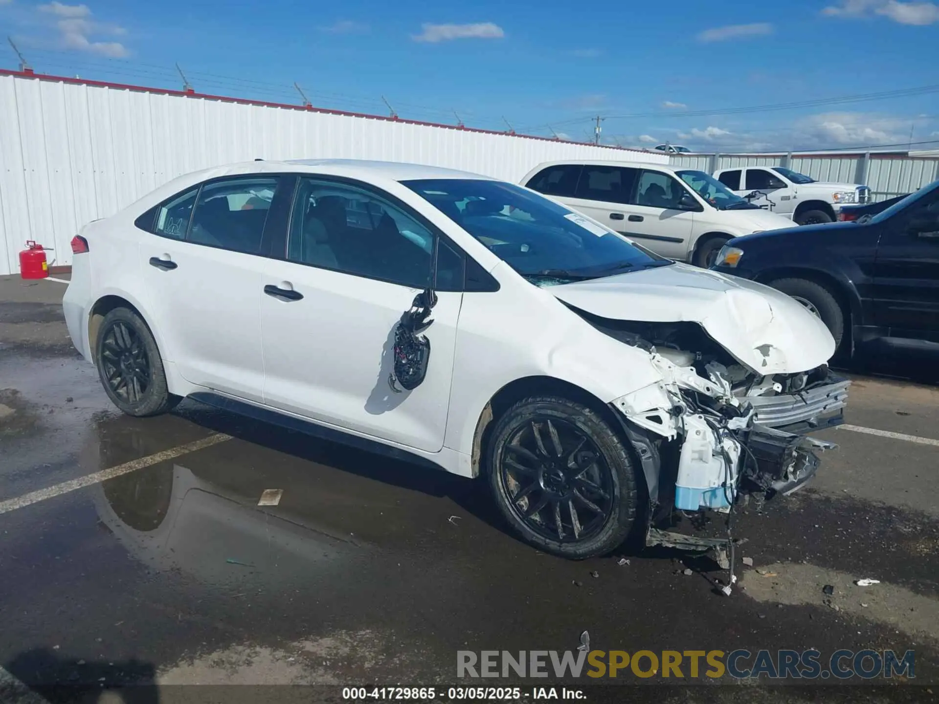 1 Photograph of a damaged car 5YFS4MCE9MP090854 TOYOTA COROLLA 2021