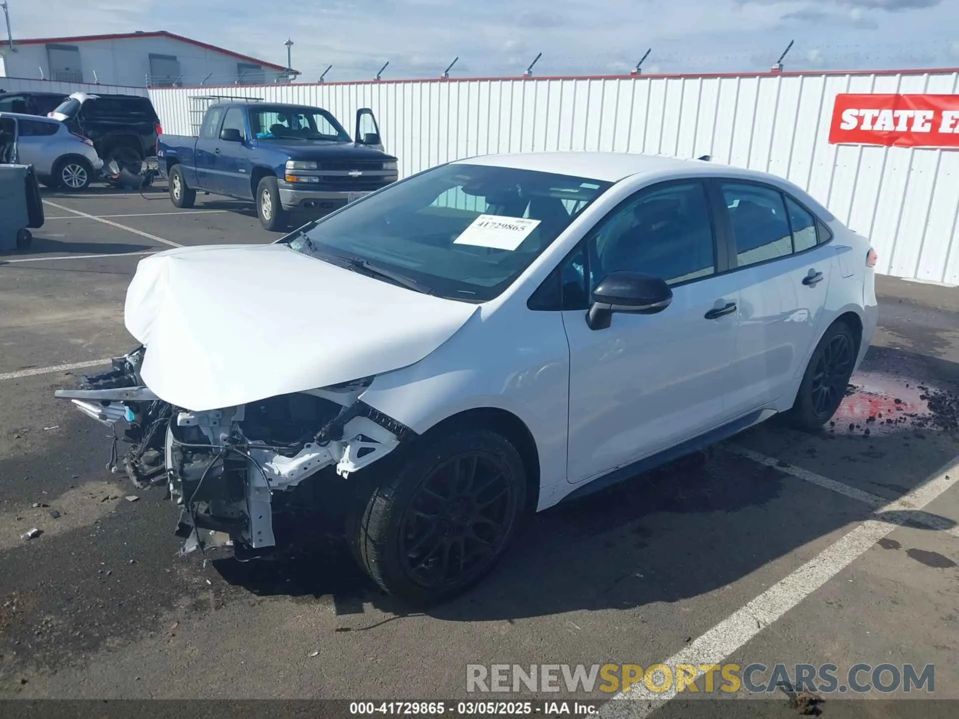 2 Photograph of a damaged car 5YFS4MCE9MP090854 TOYOTA COROLLA 2021