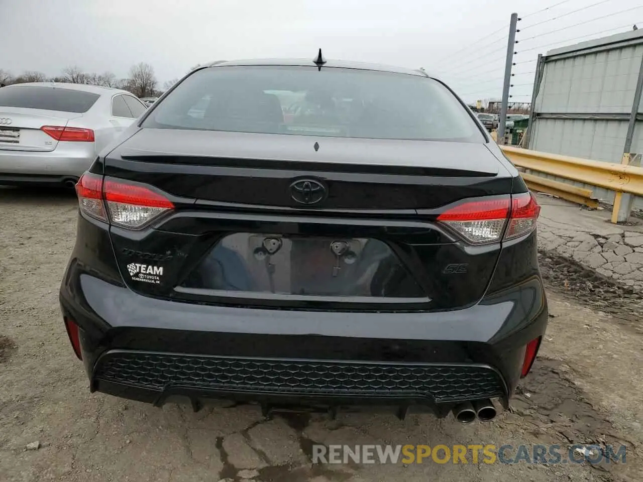 6 Photograph of a damaged car 5YFS4MCEXMP067678 TOYOTA COROLLA 2021