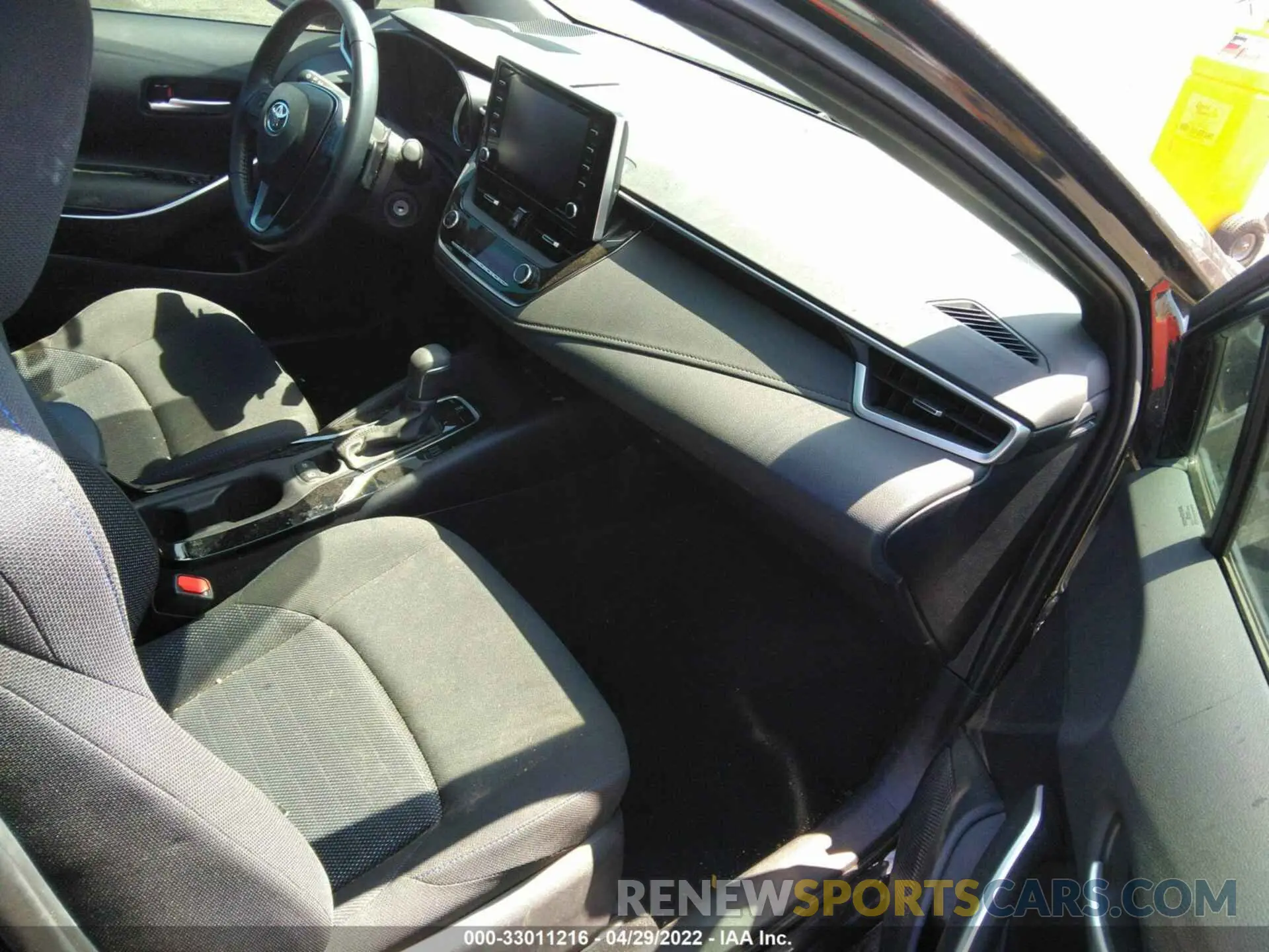 5 Photograph of a damaged car 5YFS4MCEXMP081628 TOYOTA COROLLA 2021
