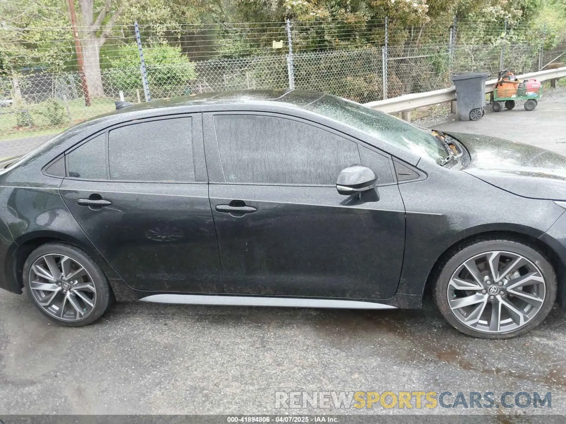 13 Photograph of a damaged car 5YFT4MCE1MP078086 TOYOTA COROLLA 2021