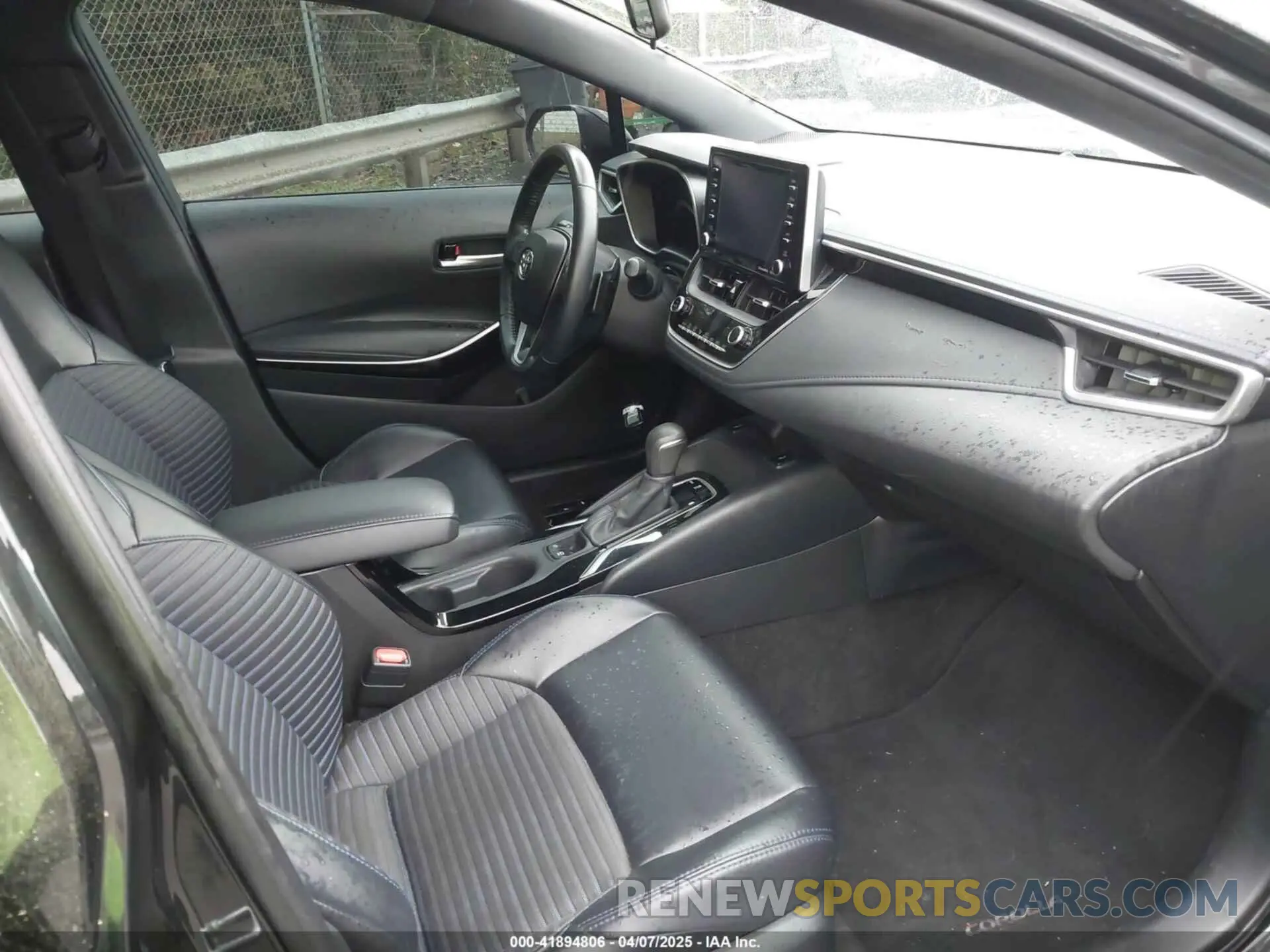 5 Photograph of a damaged car 5YFT4MCE1MP078086 TOYOTA COROLLA 2021