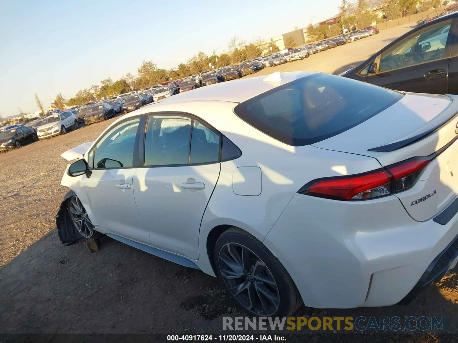 15 Photograph of a damaged car 5YFT4MCE1MP090948 TOYOTA COROLLA 2021