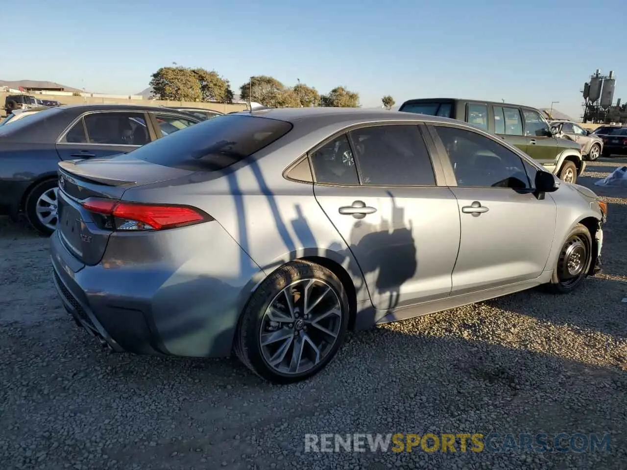3 Photograph of a damaged car 5YFT4MCE2MP059207 TOYOTA COROLLA 2021