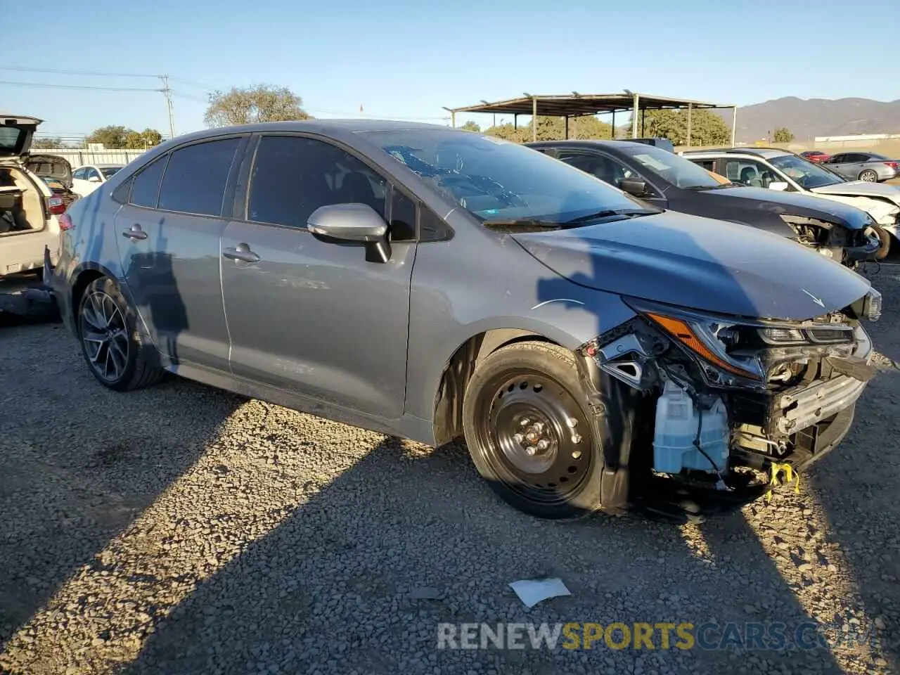 4 Photograph of a damaged car 5YFT4MCE2MP059207 TOYOTA COROLLA 2021