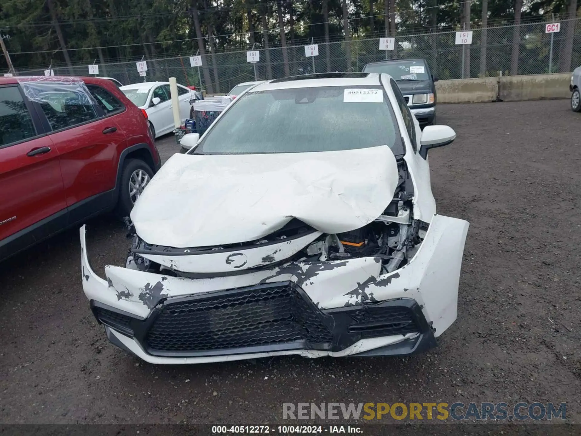12 Photograph of a damaged car 5YFT4MCE2MP093101 TOYOTA COROLLA 2021
