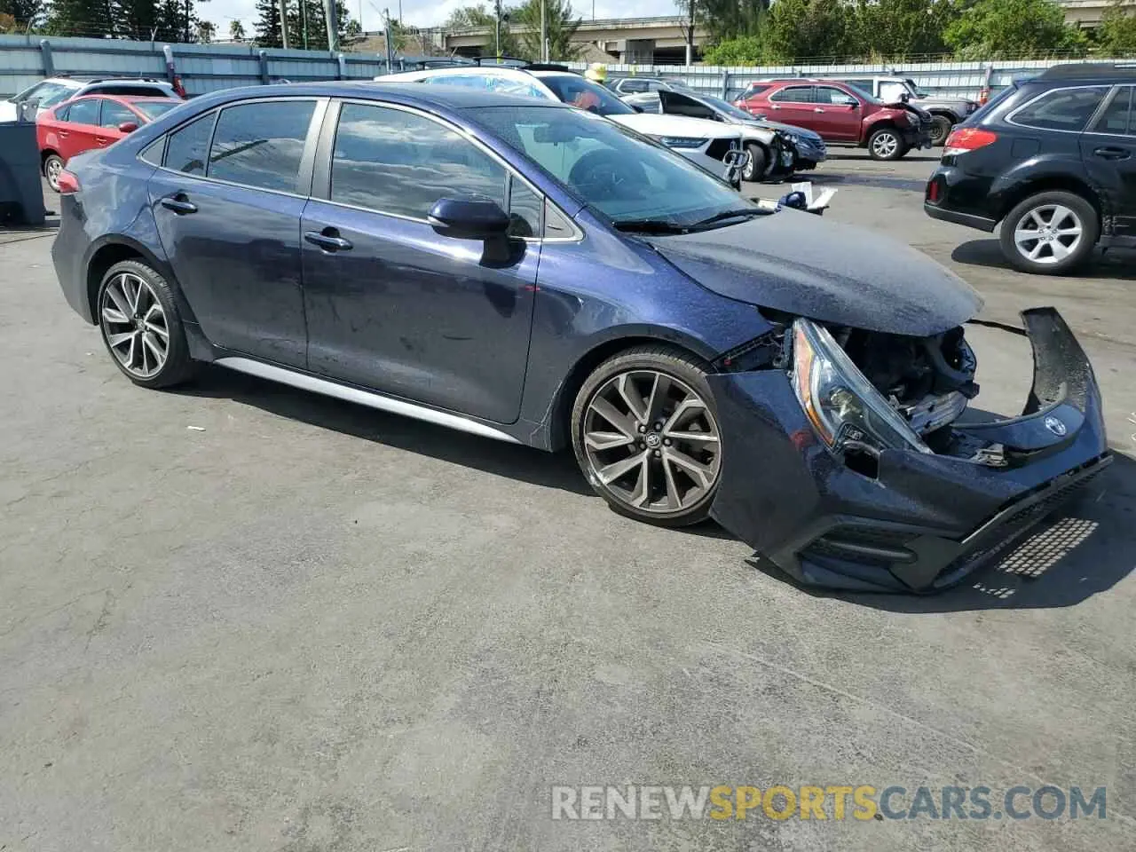 4 Photograph of a damaged car 5YFT4MCE6MP058819 TOYOTA COROLLA 2021