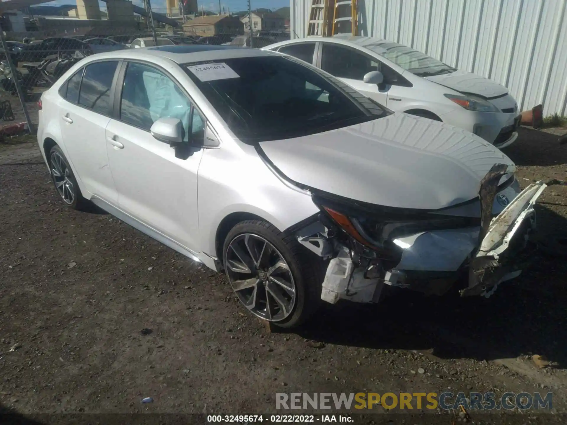 1 Photograph of a damaged car 5YFT4MCE8MP057865 TOYOTA COROLLA 2021