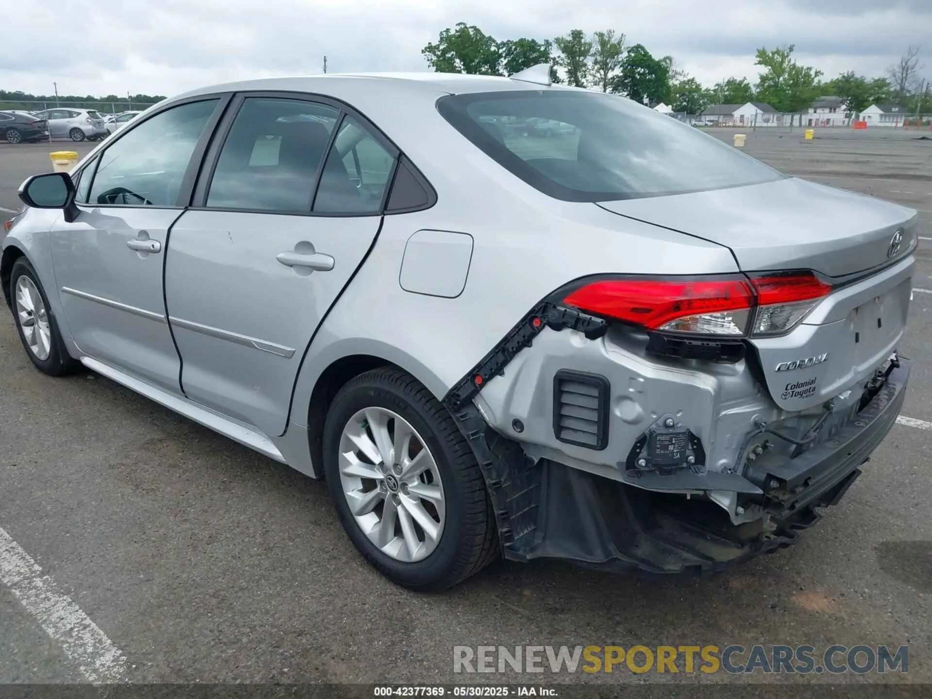 3 Photograph of a damaged car 5YFVPMAE0MP191854 TOYOTA COROLLA 2021