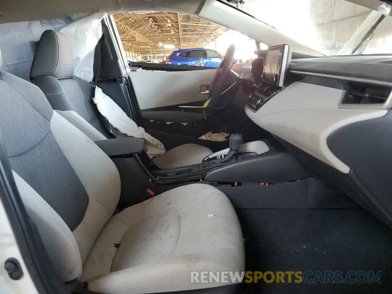 7 Photograph of a damaged car 5YFVPMAE0MP197170 TOYOTA COROLLA 2021