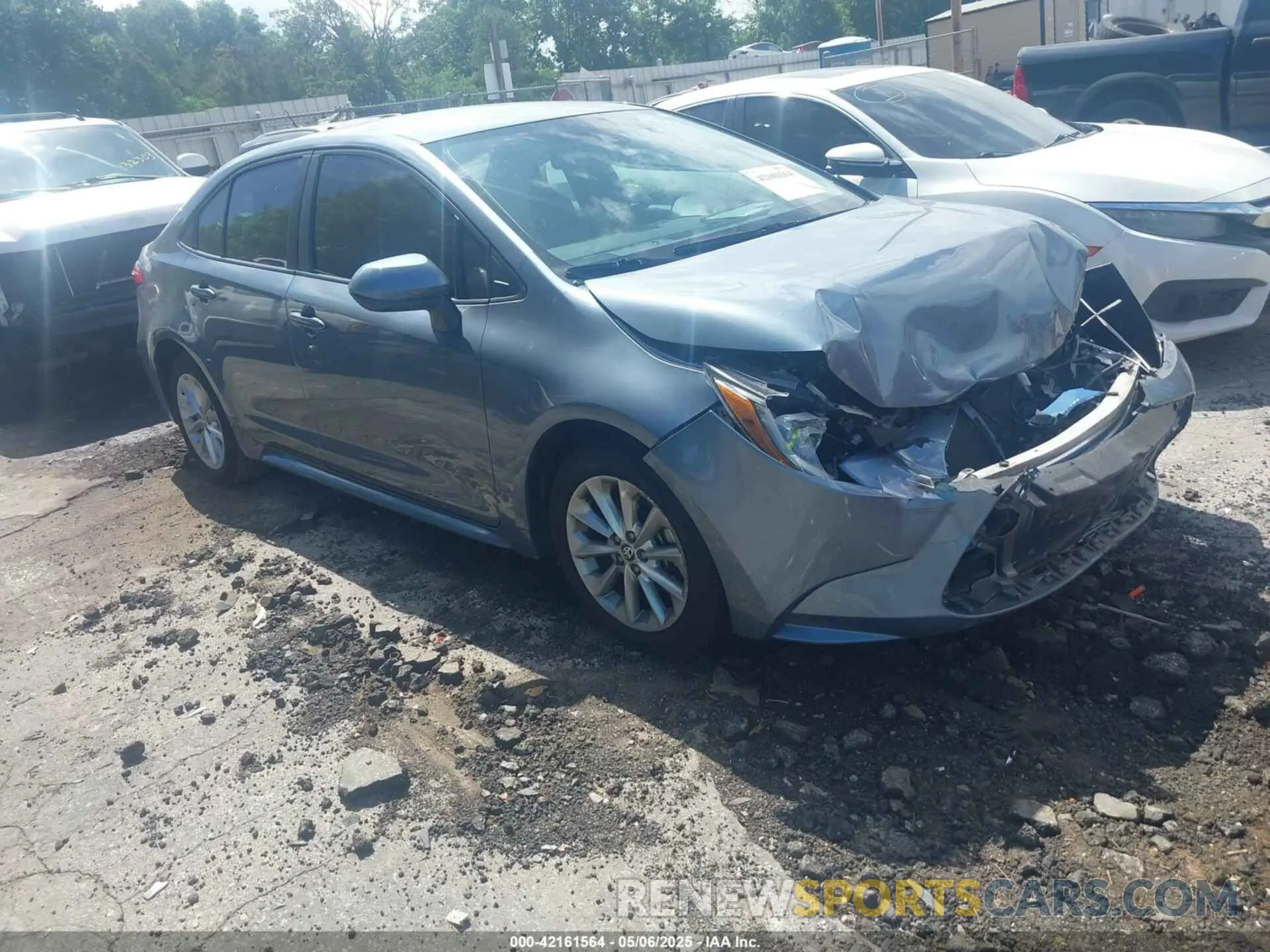 1 Photograph of a damaged car 5YFVPMAE3MP212941 TOYOTA COROLLA 2021