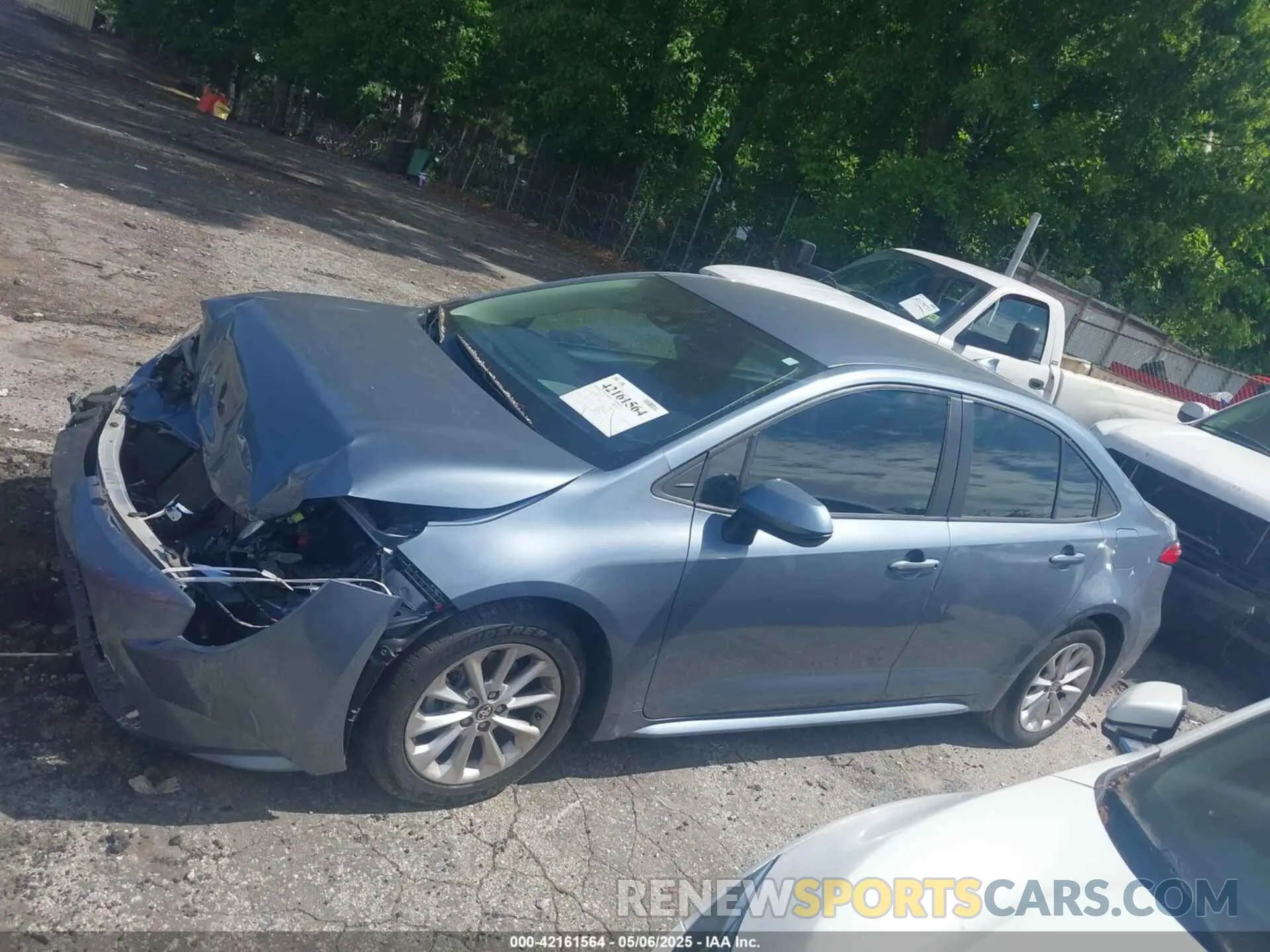 14 Photograph of a damaged car 5YFVPMAE3MP212941 TOYOTA COROLLA 2021