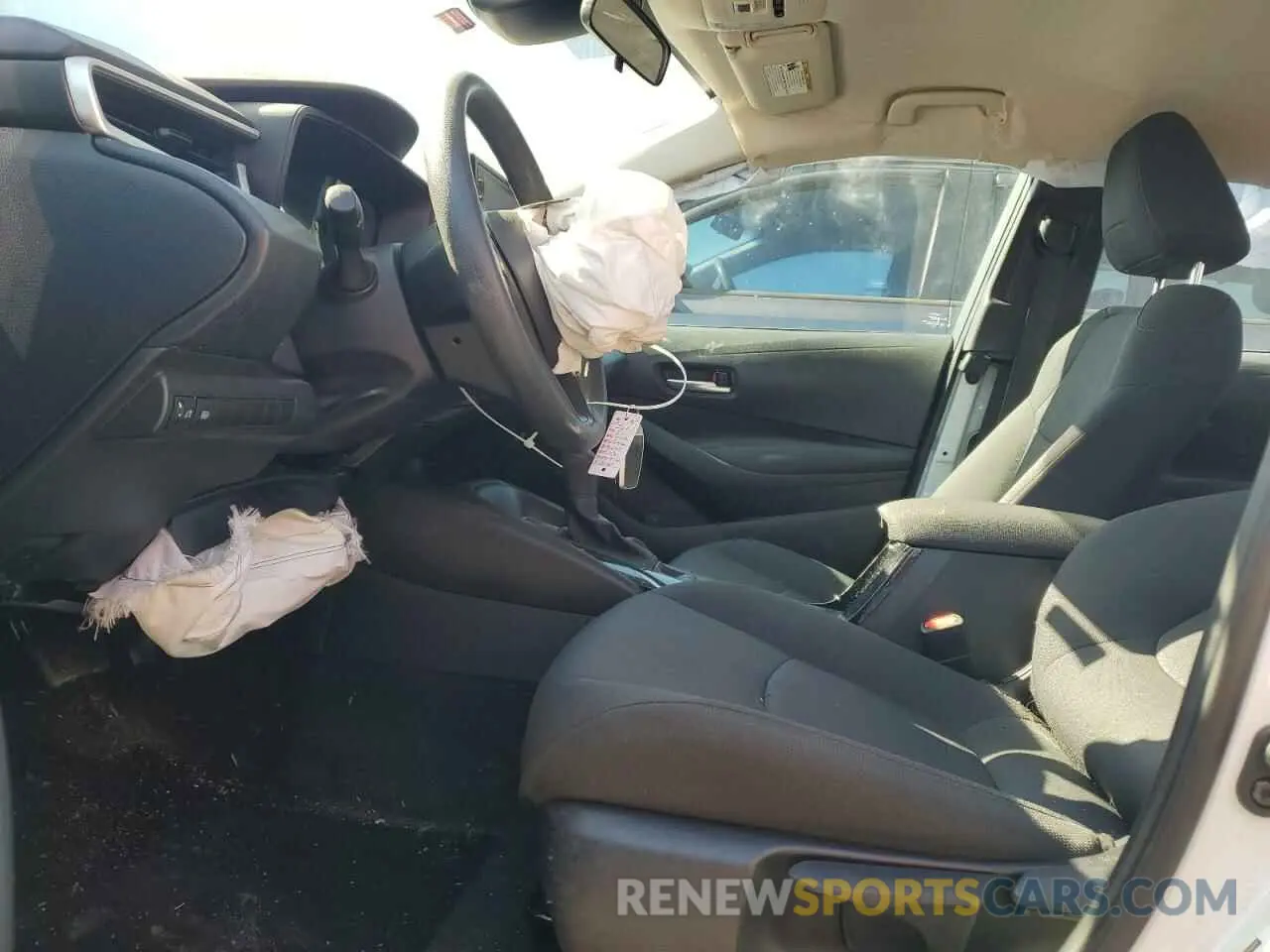 7 Photograph of a damaged car 5YFVPMAE6MP268968 TOYOTA COROLLA 2021