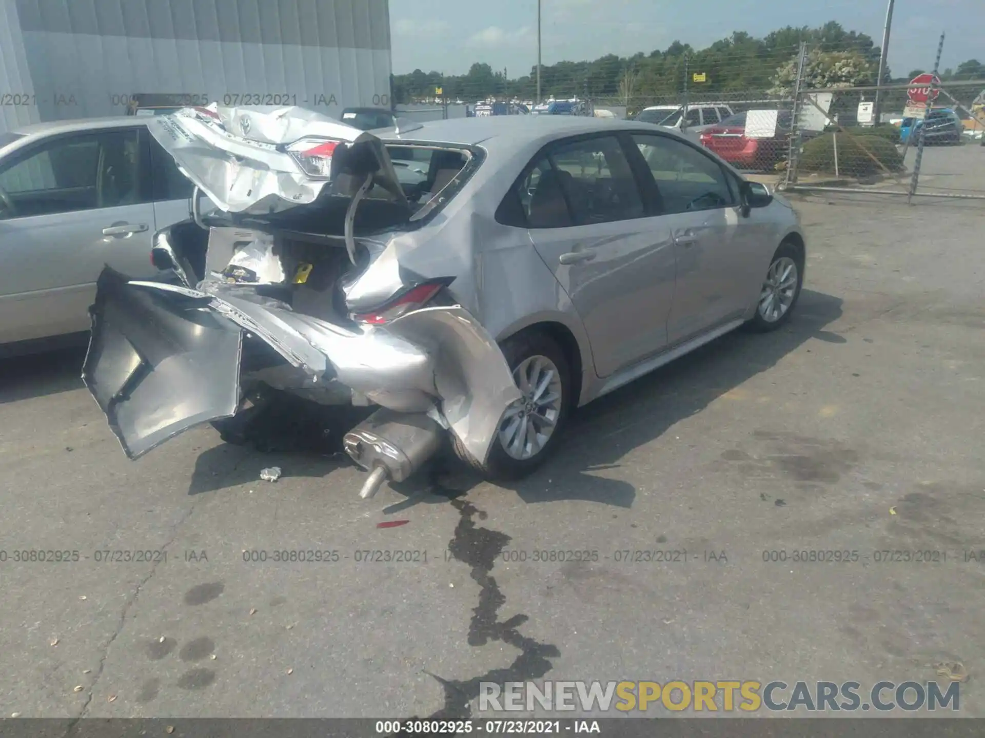 4 Photograph of a damaged car 5YFVPMAE7MP225644 TOYOTA COROLLA 2021