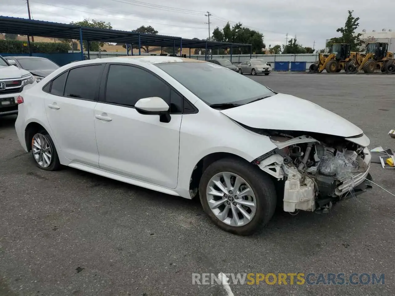 4 Photograph of a damaged car 5YFVPMAE8MP262802 TOYOTA COROLLA 2021