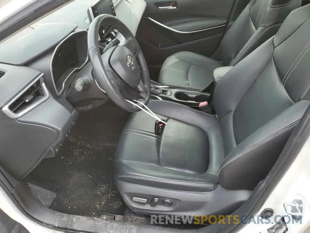 8 Photograph of a damaged car JTDBAMDE2MJ021418 TOYOTA COROLLA 2021