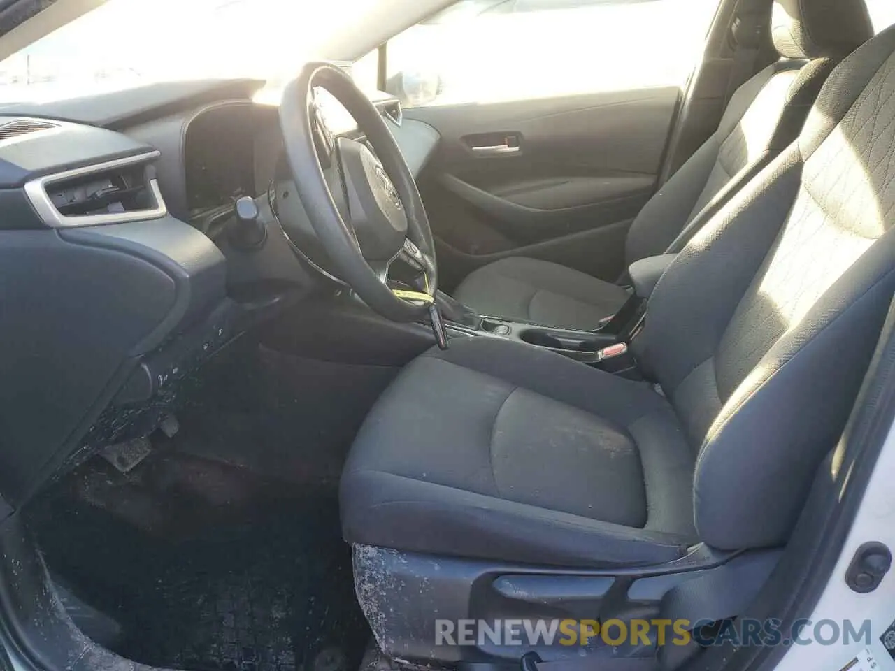 7 Photograph of a damaged car JTDBAMDE3MJ024957 TOYOTA COROLLA 2021