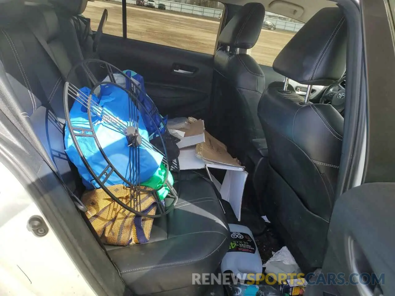 10 Photograph of a damaged car JTDBAMDE5MJ031571 TOYOTA COROLLA 2021
