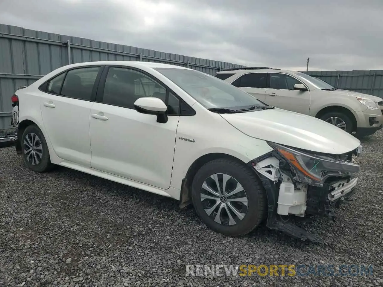 4 Photograph of a damaged car JTDBBMBE7MJ036318 TOYOTA COROLLA 2021