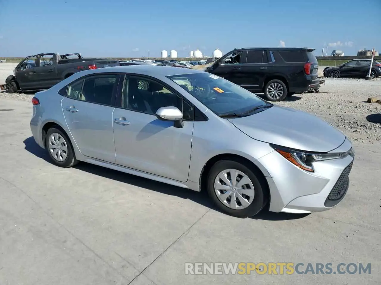 4 Photograph of a damaged car JTDDPMAE6MJ156171 TOYOTA COROLLA 2021