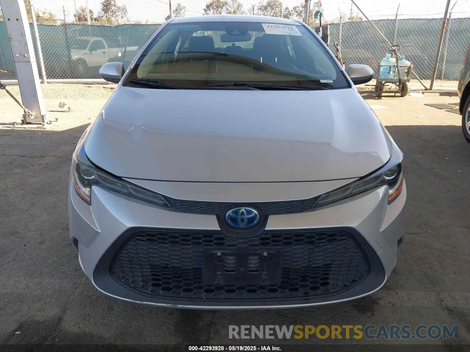 12 Photograph of a damaged car JTDEAMDE0MJ000130 TOYOTA COROLLA 2021