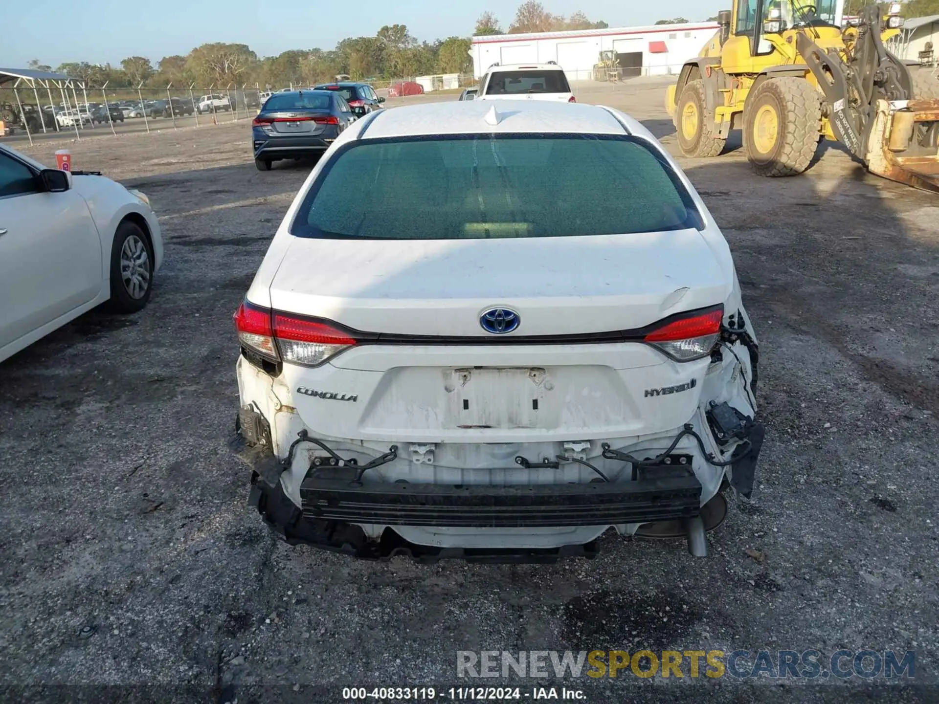 17 Photograph of a damaged car JTDEAMDE0MJ002556 TOYOTA COROLLA 2021