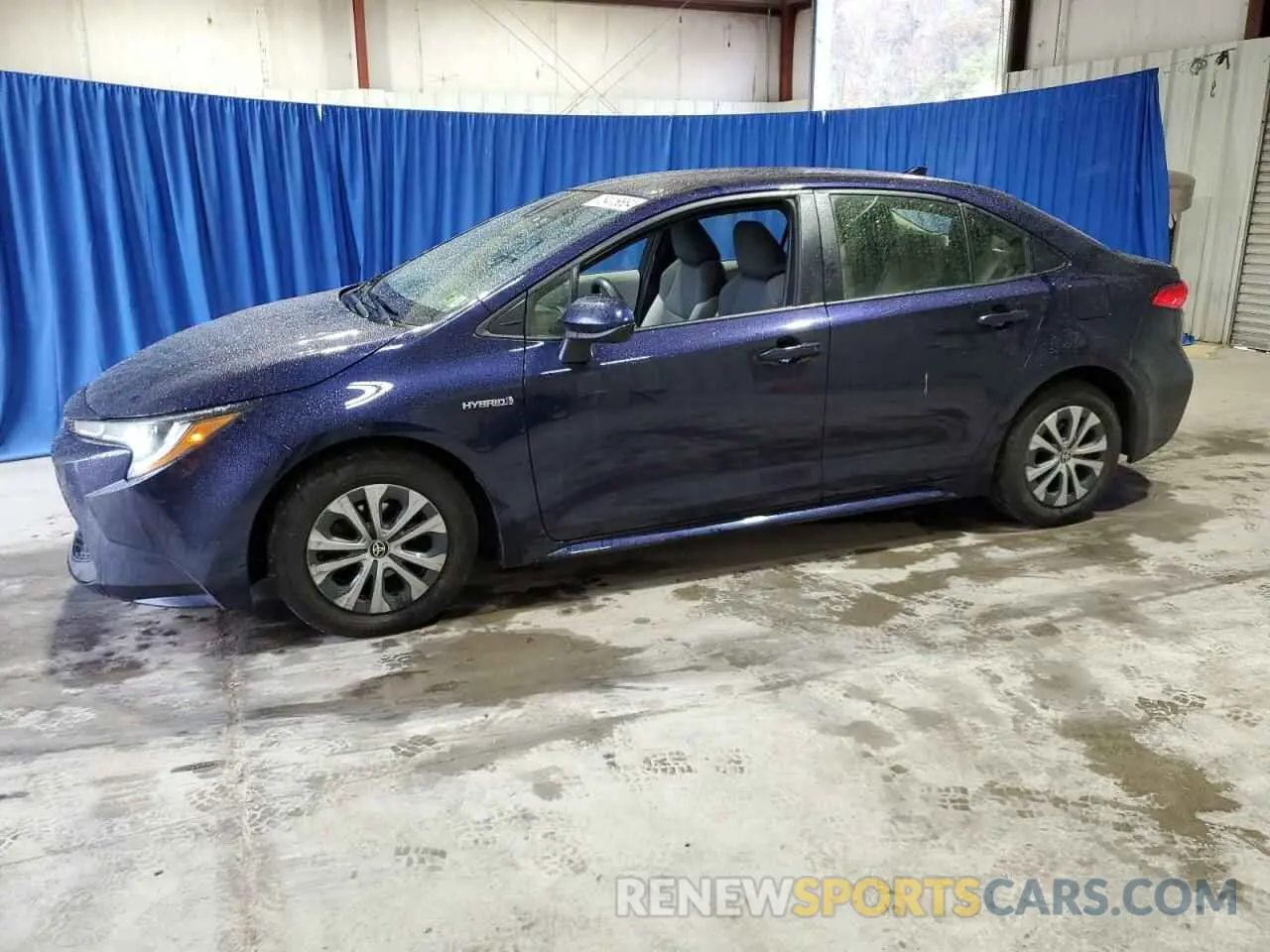1 Photograph of a damaged car JTDEAMDE0MJ009233 TOYOTA COROLLA 2021