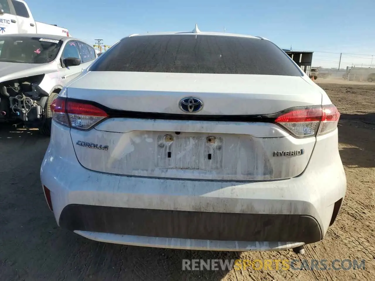 6 Photograph of a damaged car JTDEAMDE0MJ028459 TOYOTA COROLLA 2021