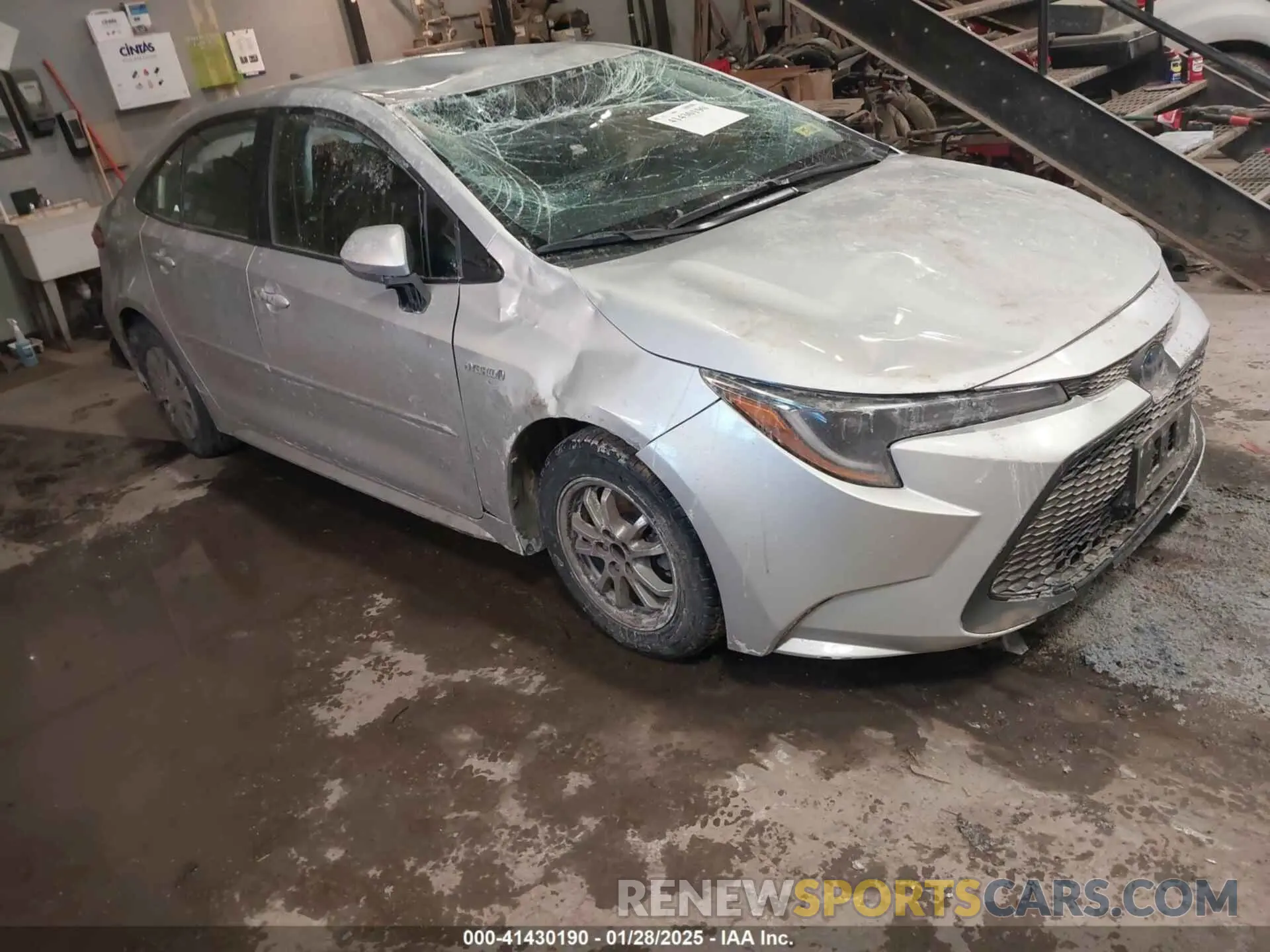 1 Photograph of a damaged car JTDEAMDE0MJ030776 TOYOTA COROLLA 2021