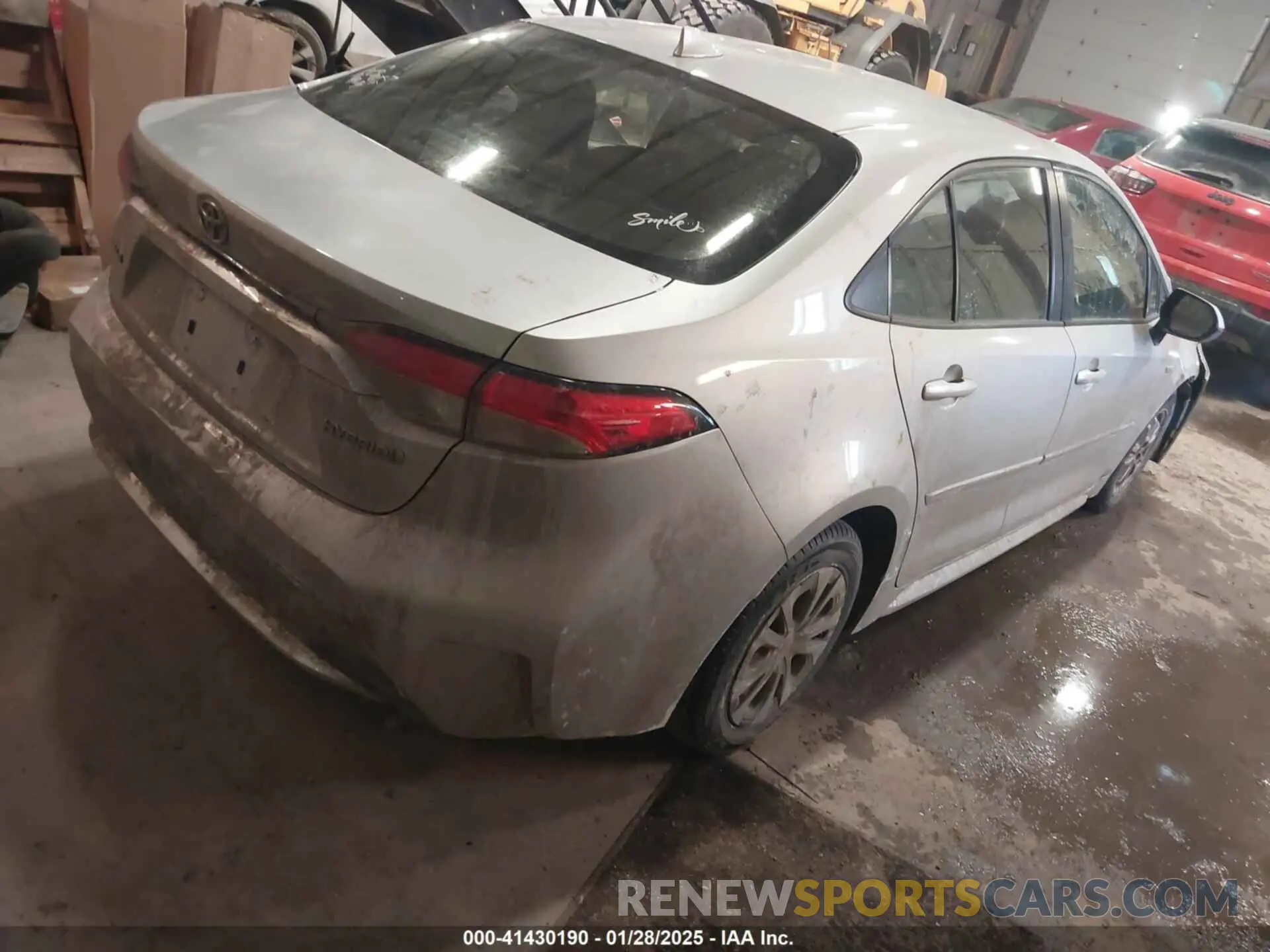 4 Photograph of a damaged car JTDEAMDE0MJ030776 TOYOTA COROLLA 2021