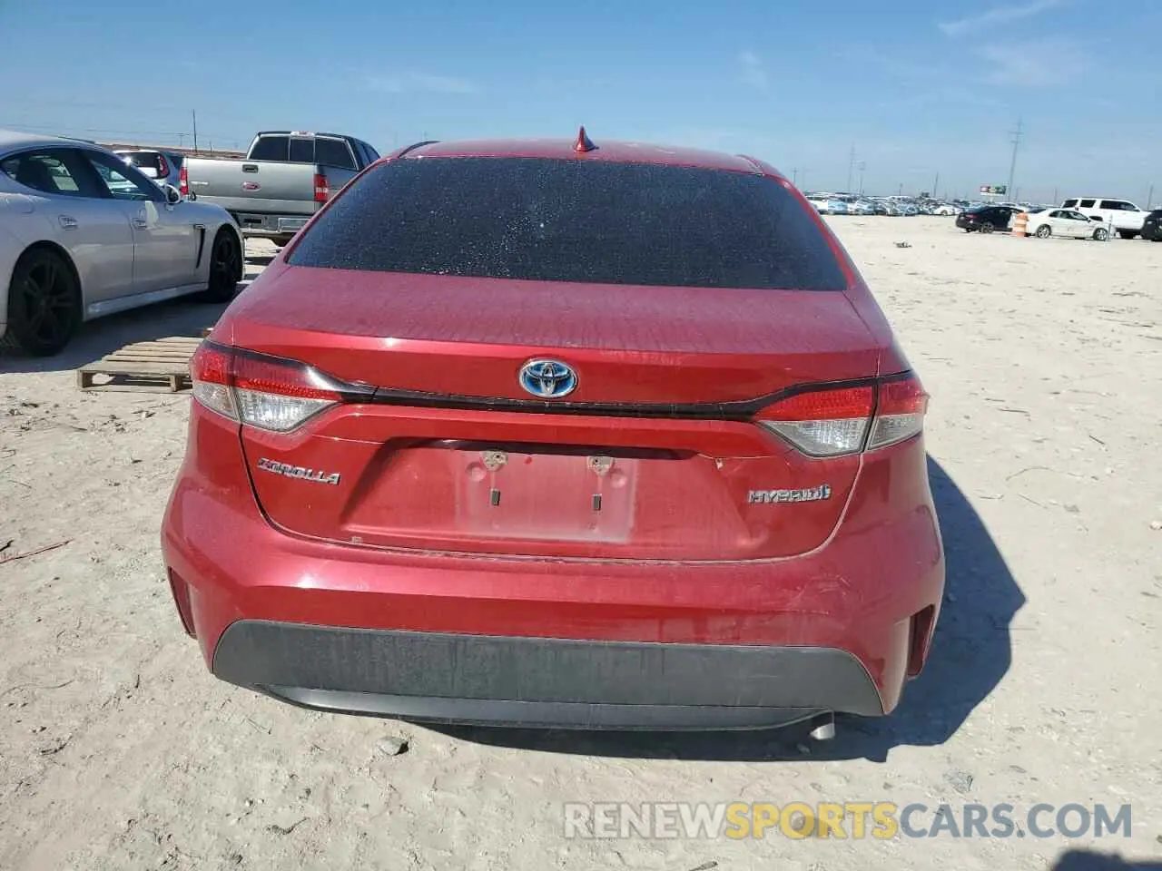 6 Photograph of a damaged car JTDEAMDE0MJ031541 TOYOTA COROLLA 2021