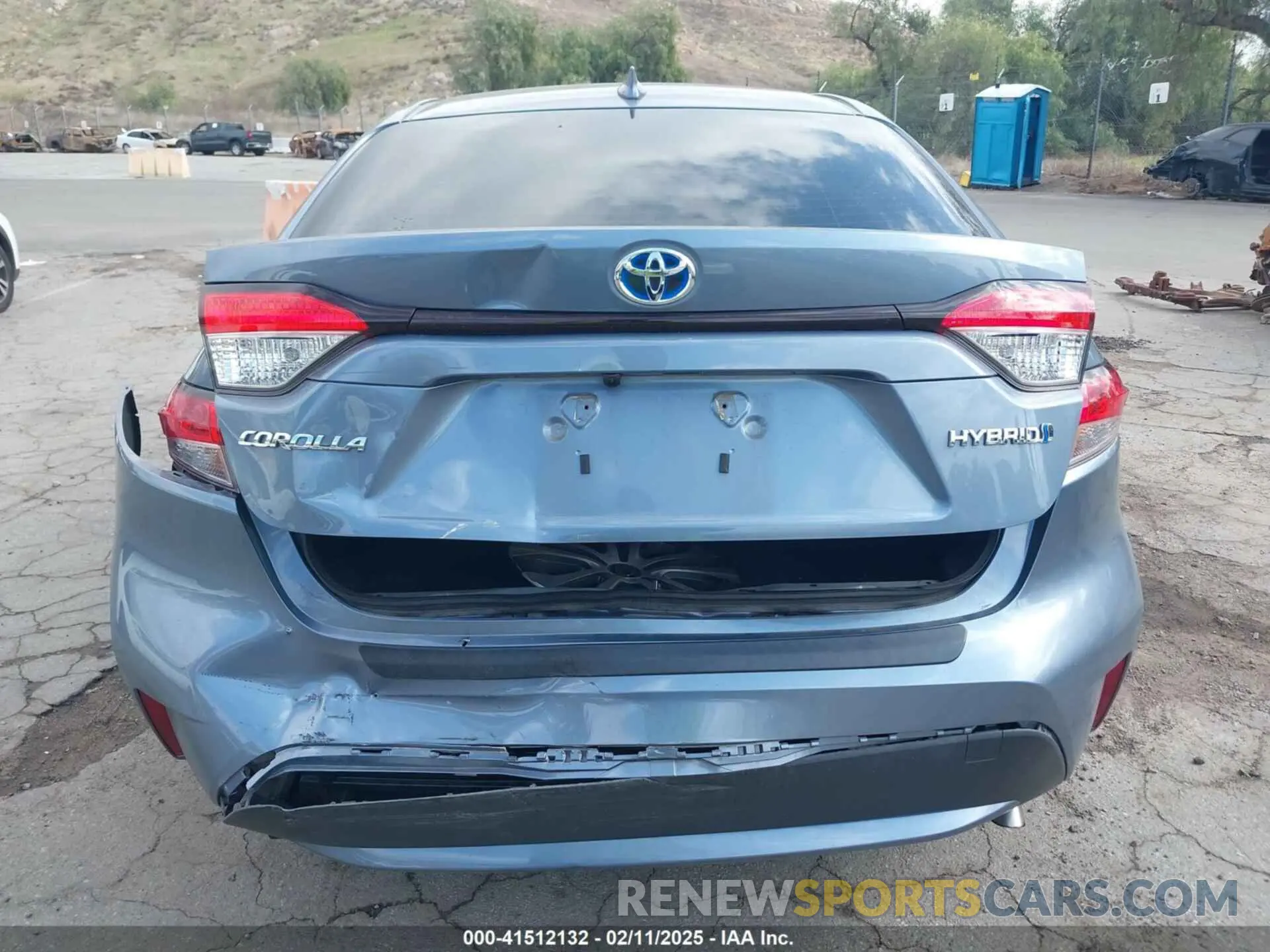 16 Photograph of a damaged car JTDEAMDE0MJ033029 TOYOTA COROLLA 2021