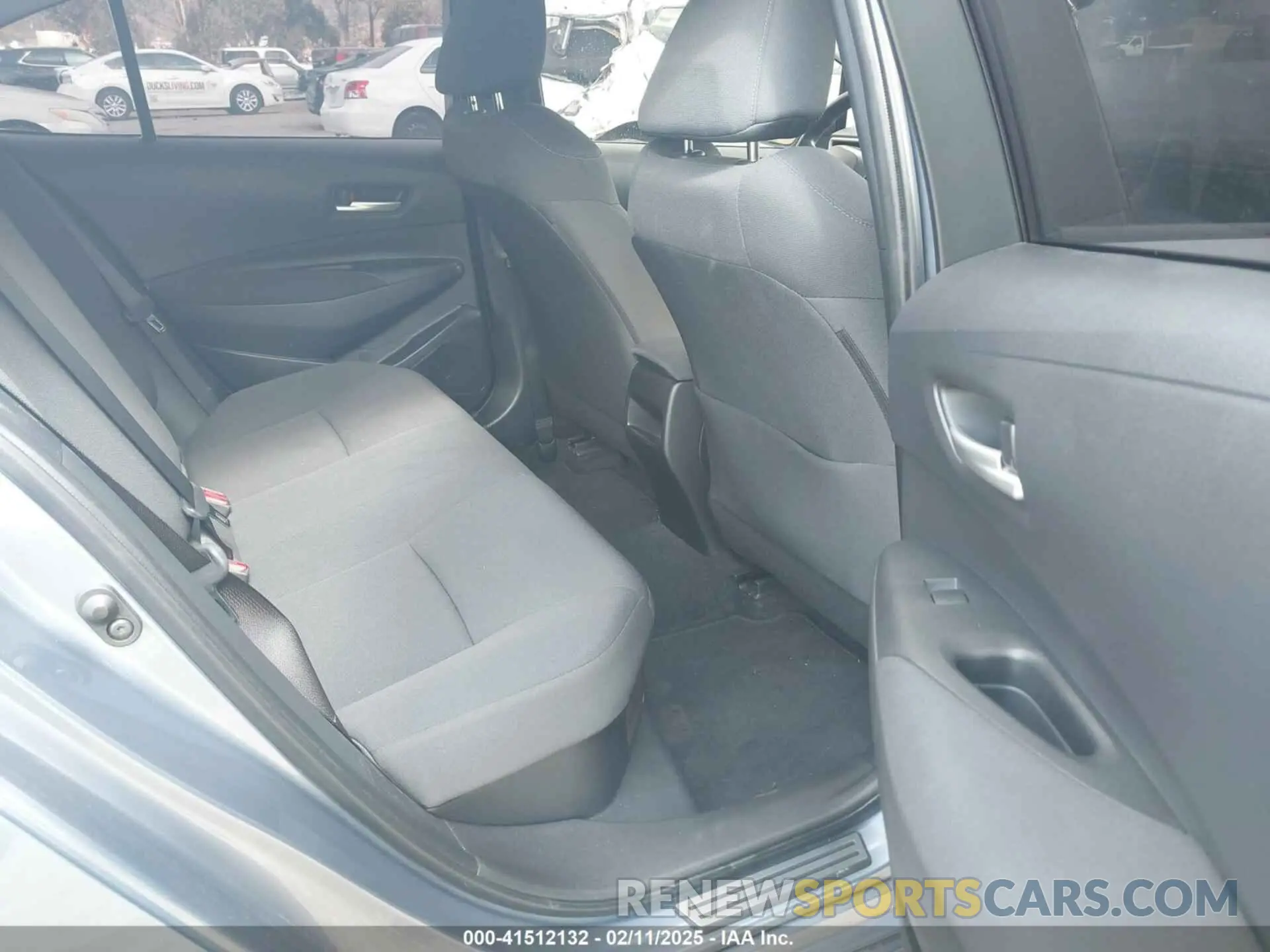 8 Photograph of a damaged car JTDEAMDE0MJ033029 TOYOTA COROLLA 2021