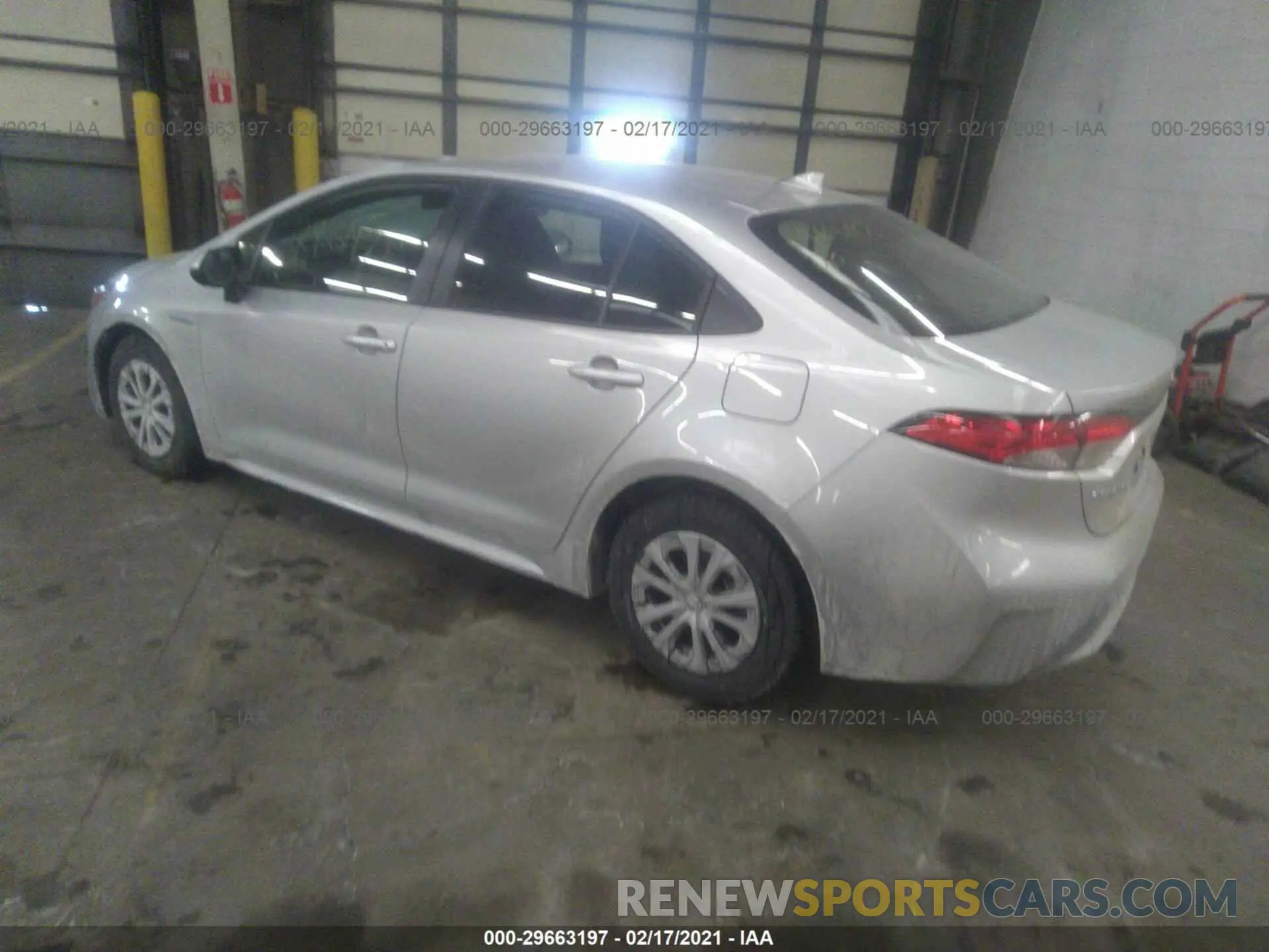 3 Photograph of a damaged car JTDEAMDE1MJ008060 TOYOTA COROLLA 2021