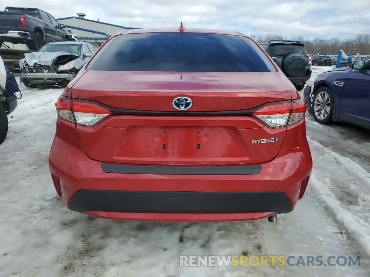 6 Photograph of a damaged car JTDEAMDE1MJ021858 TOYOTA COROLLA 2021
