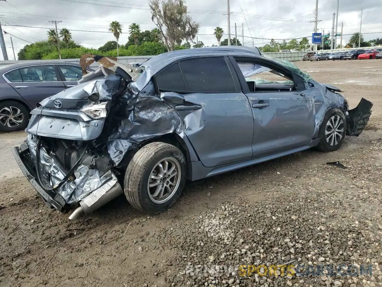 3 Photograph of a damaged car JTDEAMDE1MJ034948 TOYOTA COROLLA 2021