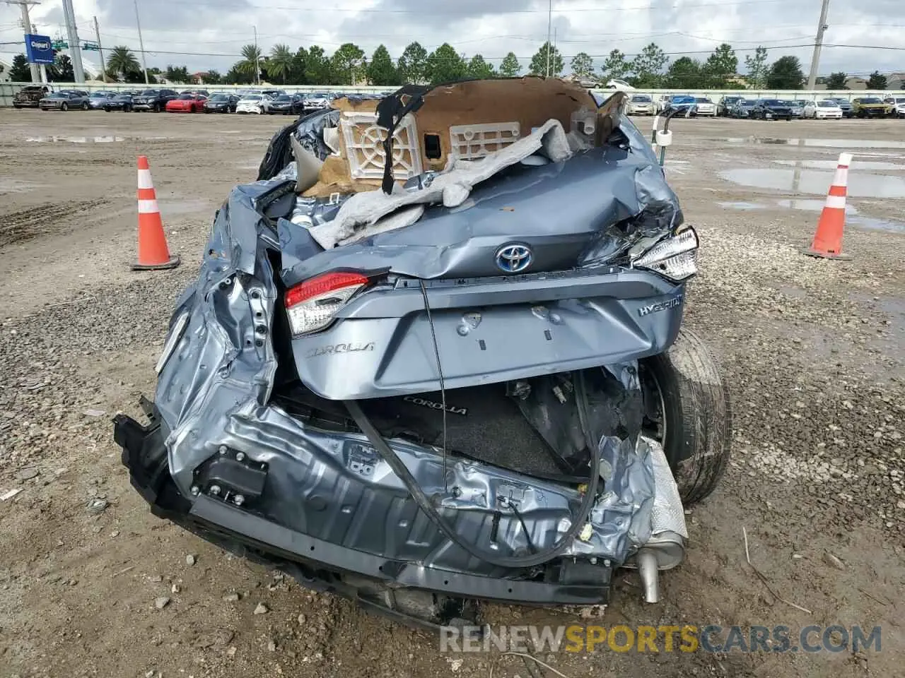 6 Photograph of a damaged car JTDEAMDE1MJ034948 TOYOTA COROLLA 2021