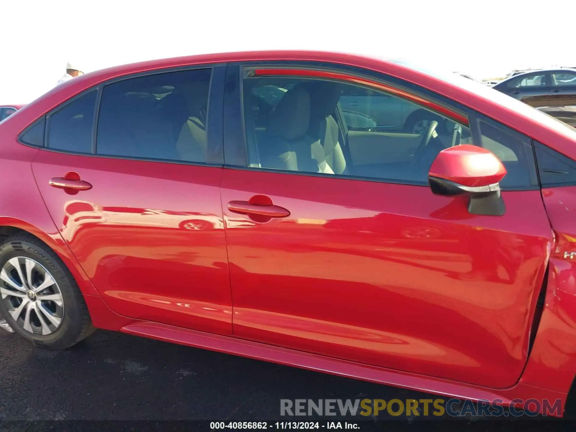 13 Photograph of a damaged car JTDEAMDE2MJ005457 TOYOTA COROLLA 2021