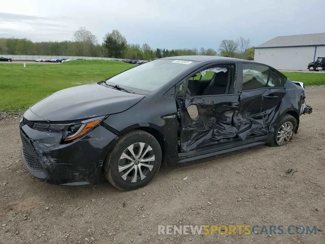 1 Photograph of a damaged car JTDEAMDE2MJ014711 TOYOTA COROLLA 2021