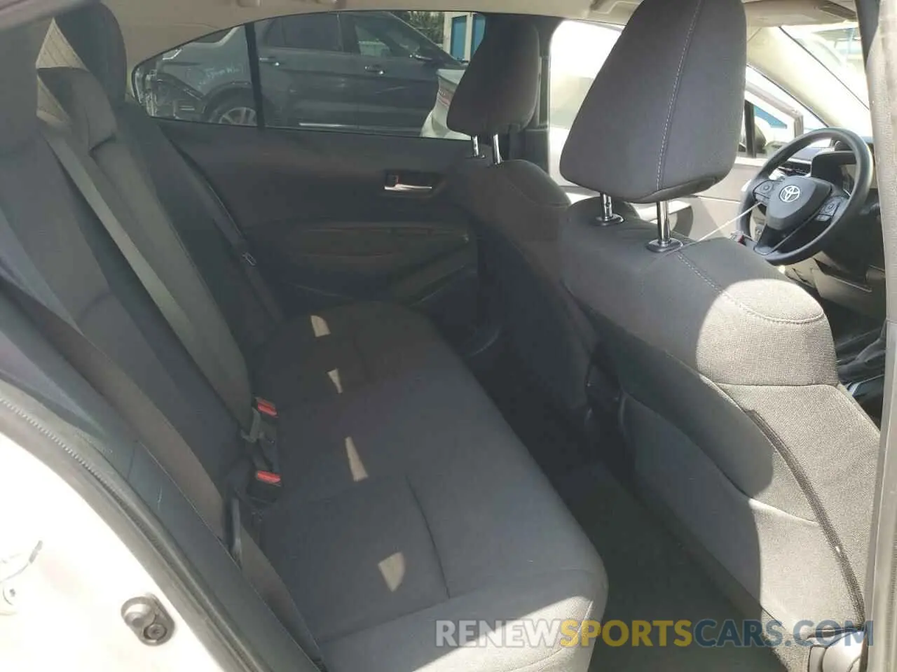 10 Photograph of a damaged car JTDEAMDE2MJ016281 TOYOTA COROLLA 2021