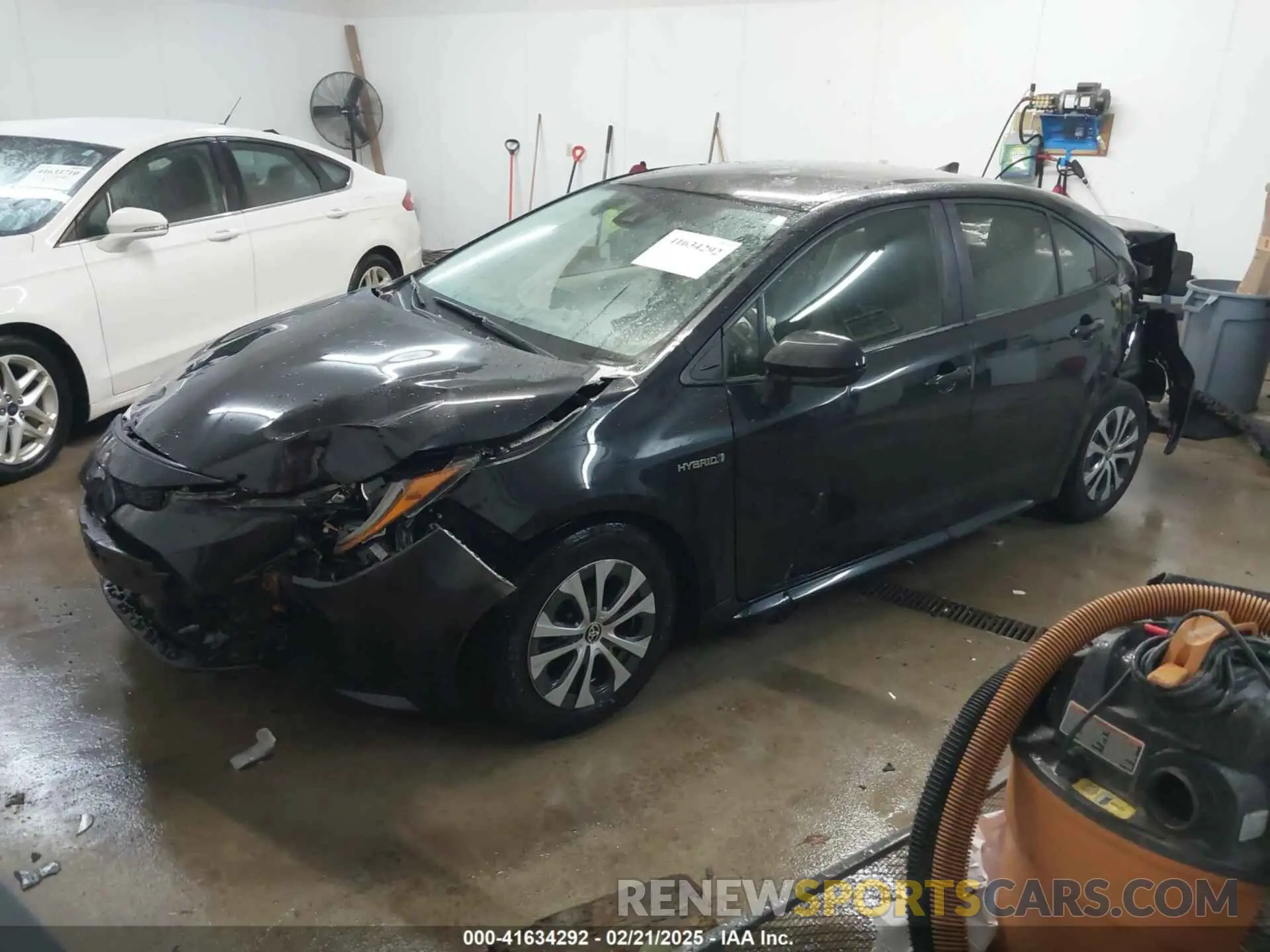 2 Photograph of a damaged car JTDEAMDE2MJ021142 TOYOTA COROLLA 2021