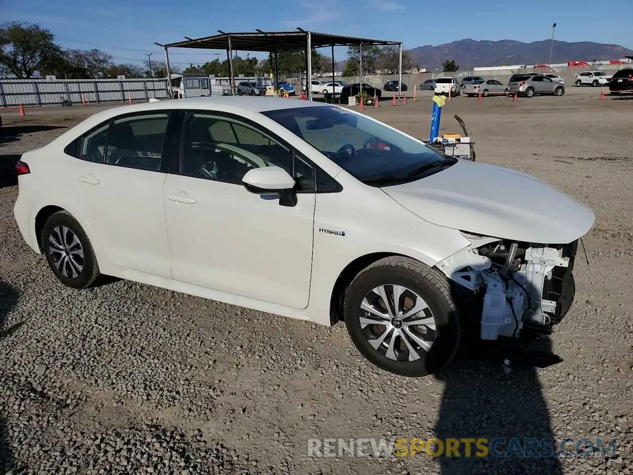 4 Photograph of a damaged car JTDEAMDE2MJ021576 TOYOTA COROLLA 2021